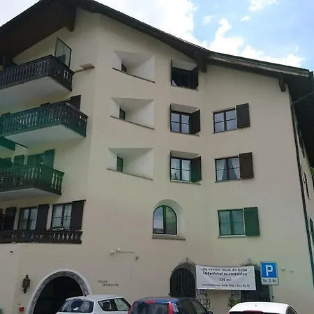 Apartment Chasa Vulperola